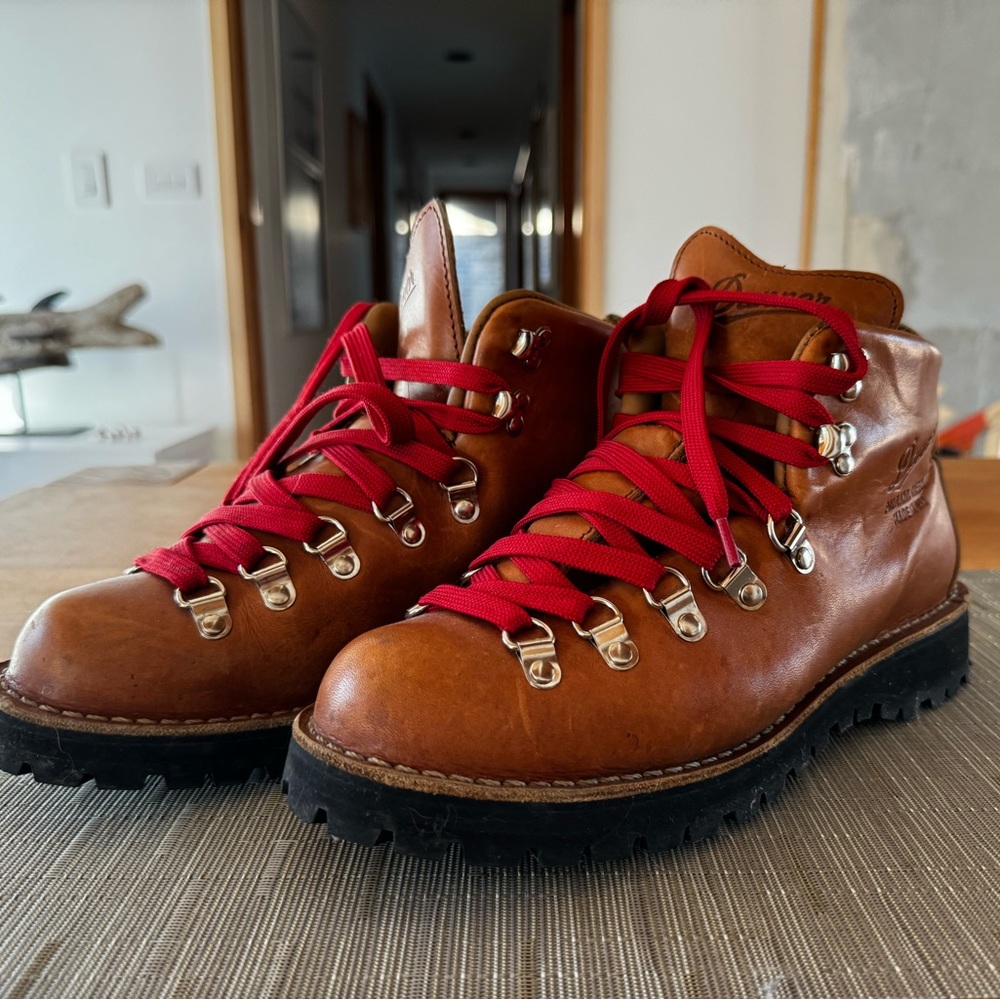 Danner Mountain Cascade light women boots - Great condition